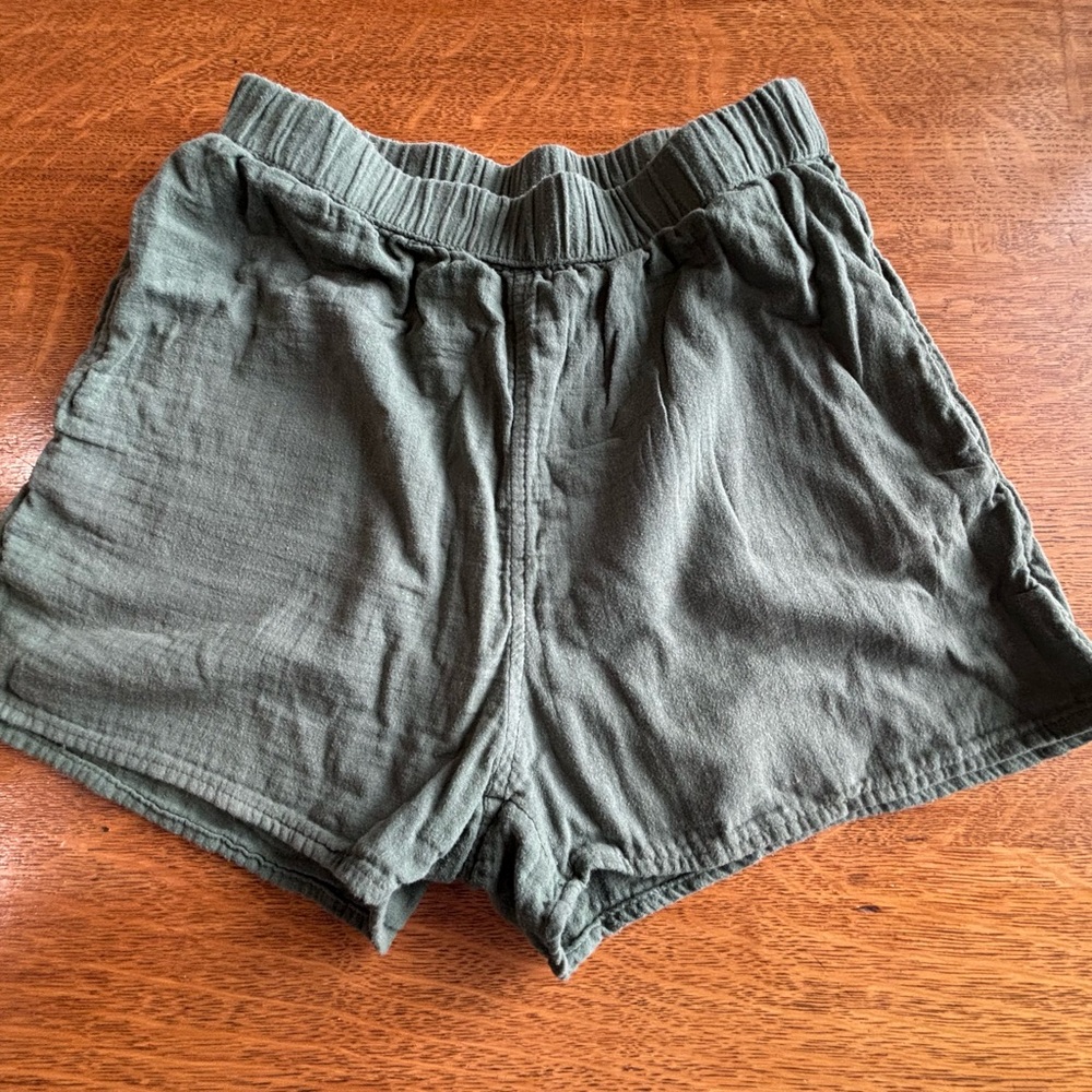 Universal Thread High Waist Green Shorts